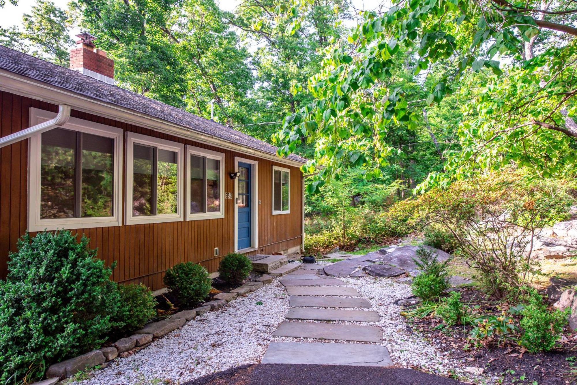 Family Friendly Mountain Cabin With Steam Shower Villa Harpers Ferry Eksteriør bilde