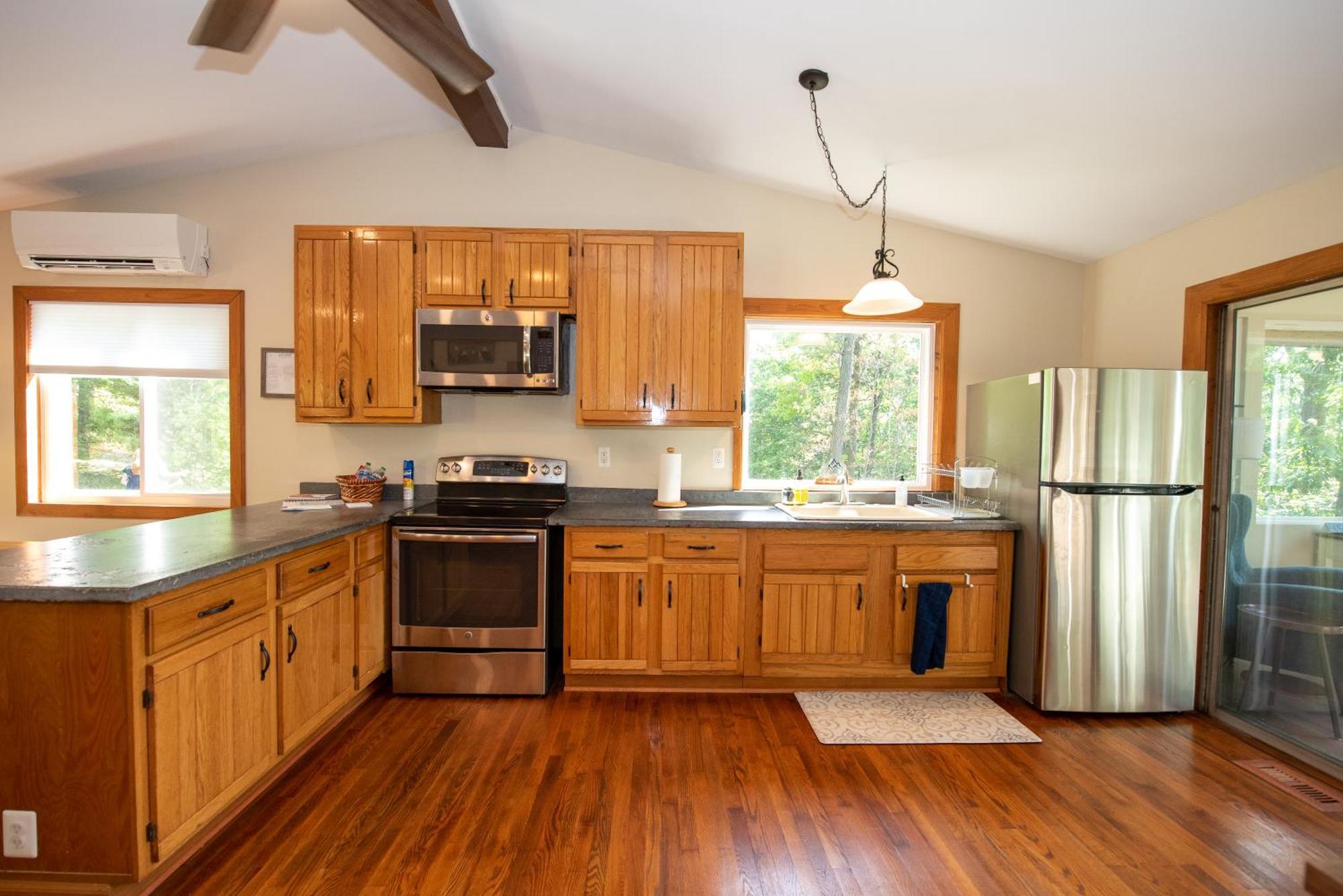 Family Friendly Mountain Cabin With Steam Shower Villa Harpers Ferry Eksteriør bilde